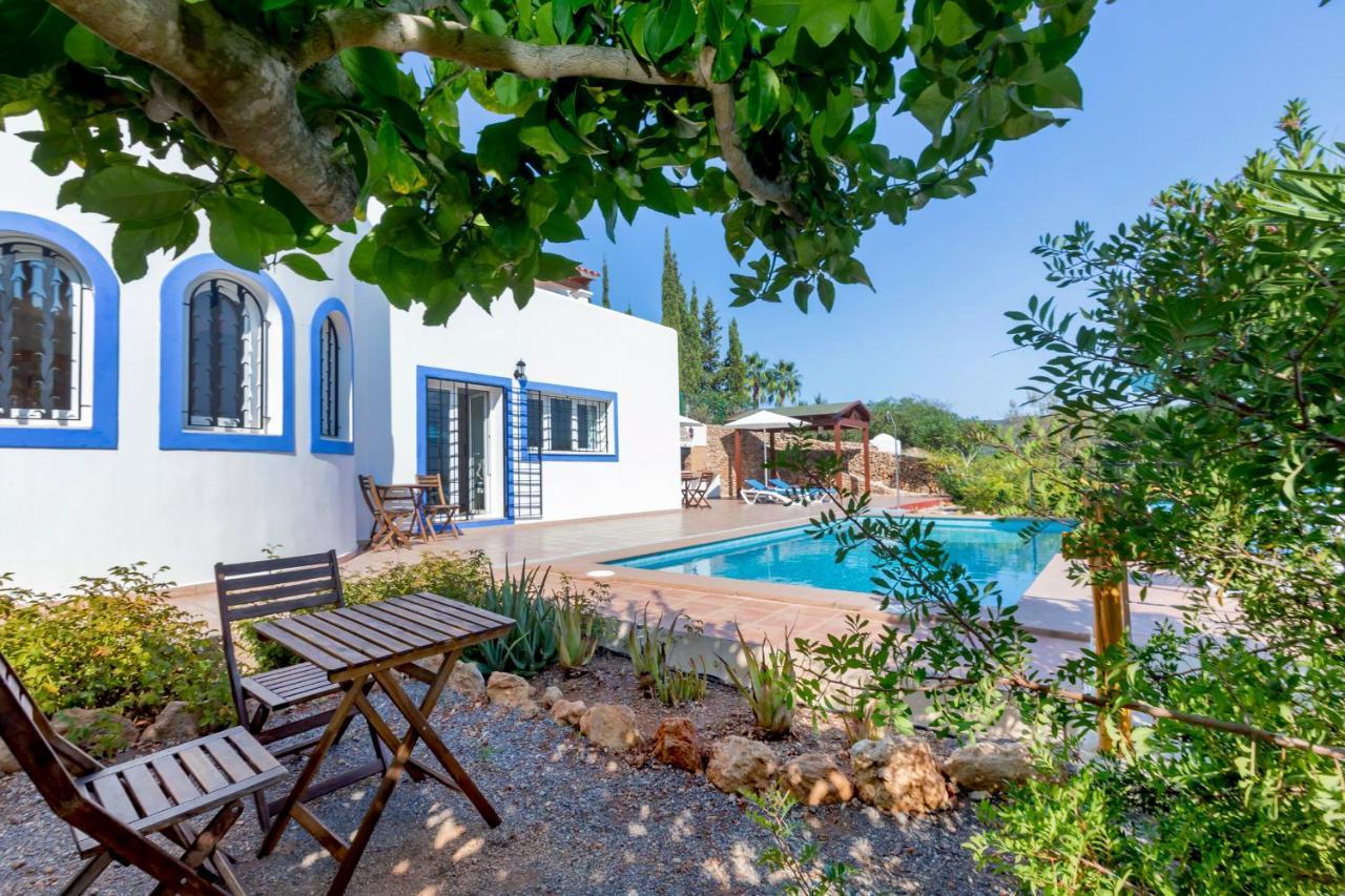 Charming Villa With Pool, Can Toni Mateu. Sant Carles de Peralta Kültér fotó